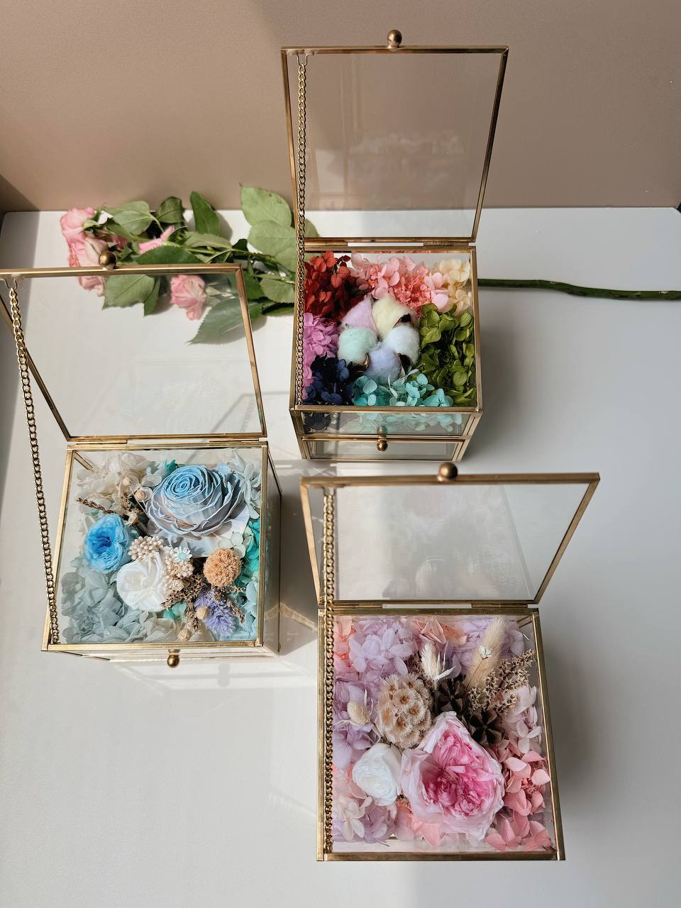 Preserved flower ornament box